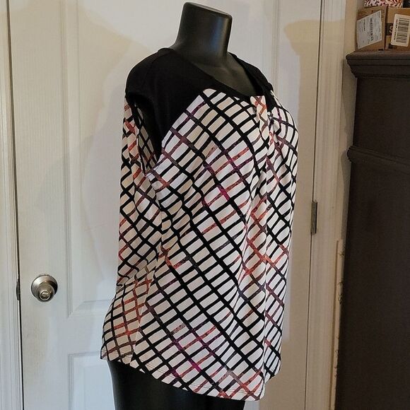 BRAND NEW WORTHINGTON MULTI-COLOR POLAR BEAR BOHO GEO WOMEN"S SHIRT - Picture 5 of 14